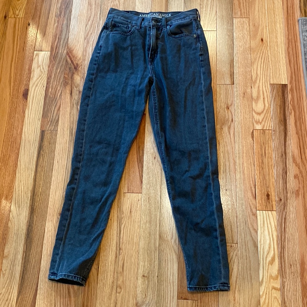American Eagle Mom Jeans